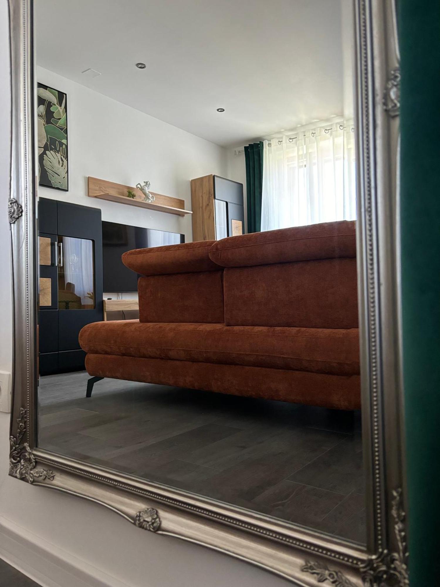 Centar 103 Apartment ชิเบนิก ภายนอก รูปภาพ